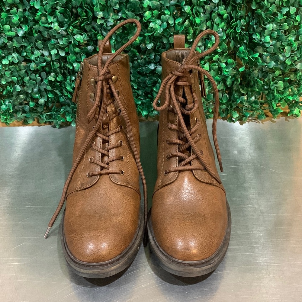 Baretraps Combat Boots size 9.5